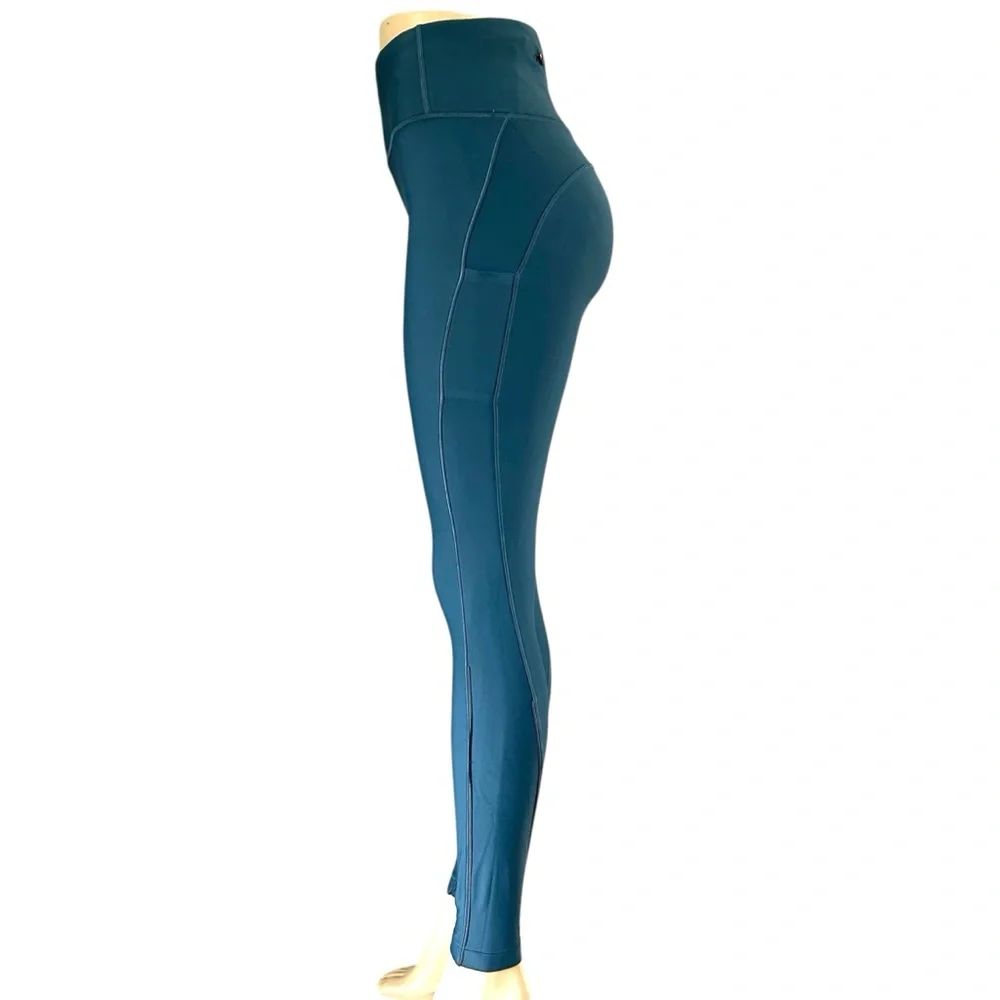 Lululemon Flurry Up Fleece Lined Super High Rise Leggings Rare Size 6 - Picture 1 of 9
